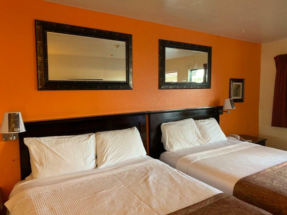 Lancaster Inn エクステリア 写真