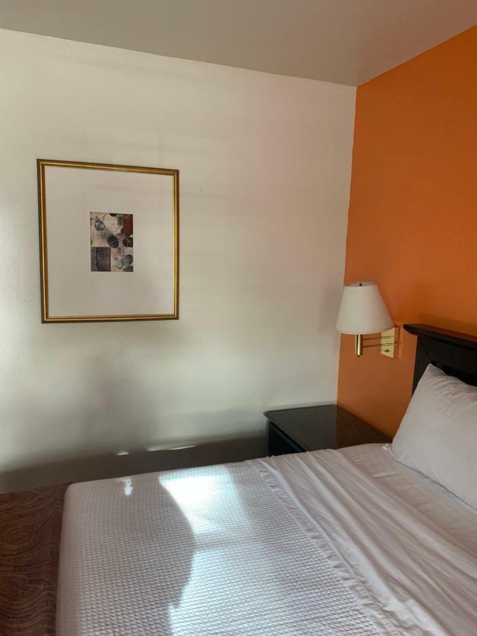 Lancaster Inn エクステリア 写真